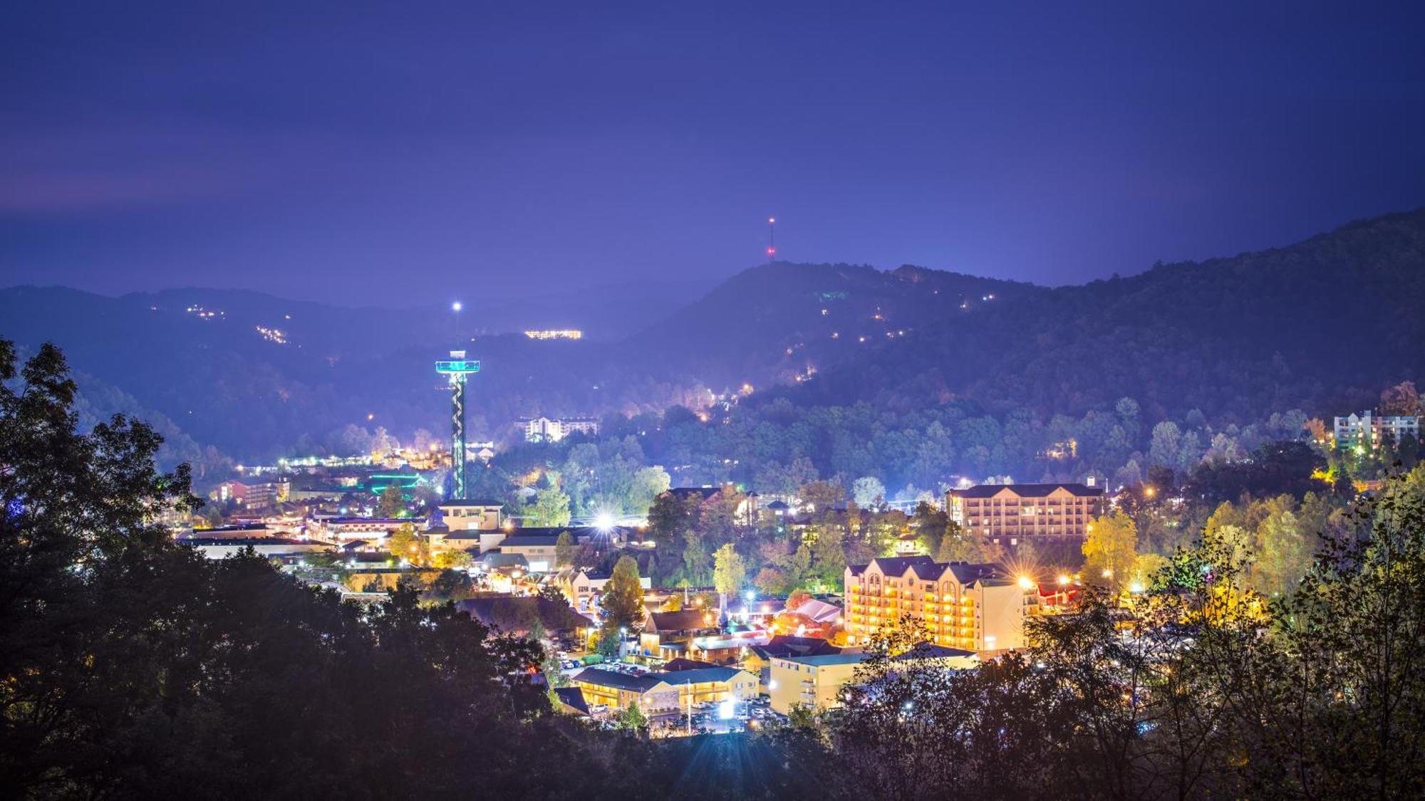 A Higher Calling, 1089 Of Free Area Attraction Tickets For Each Paid Day, Dollywood And More! Pigeon Forge Zewnętrze zdjęcie