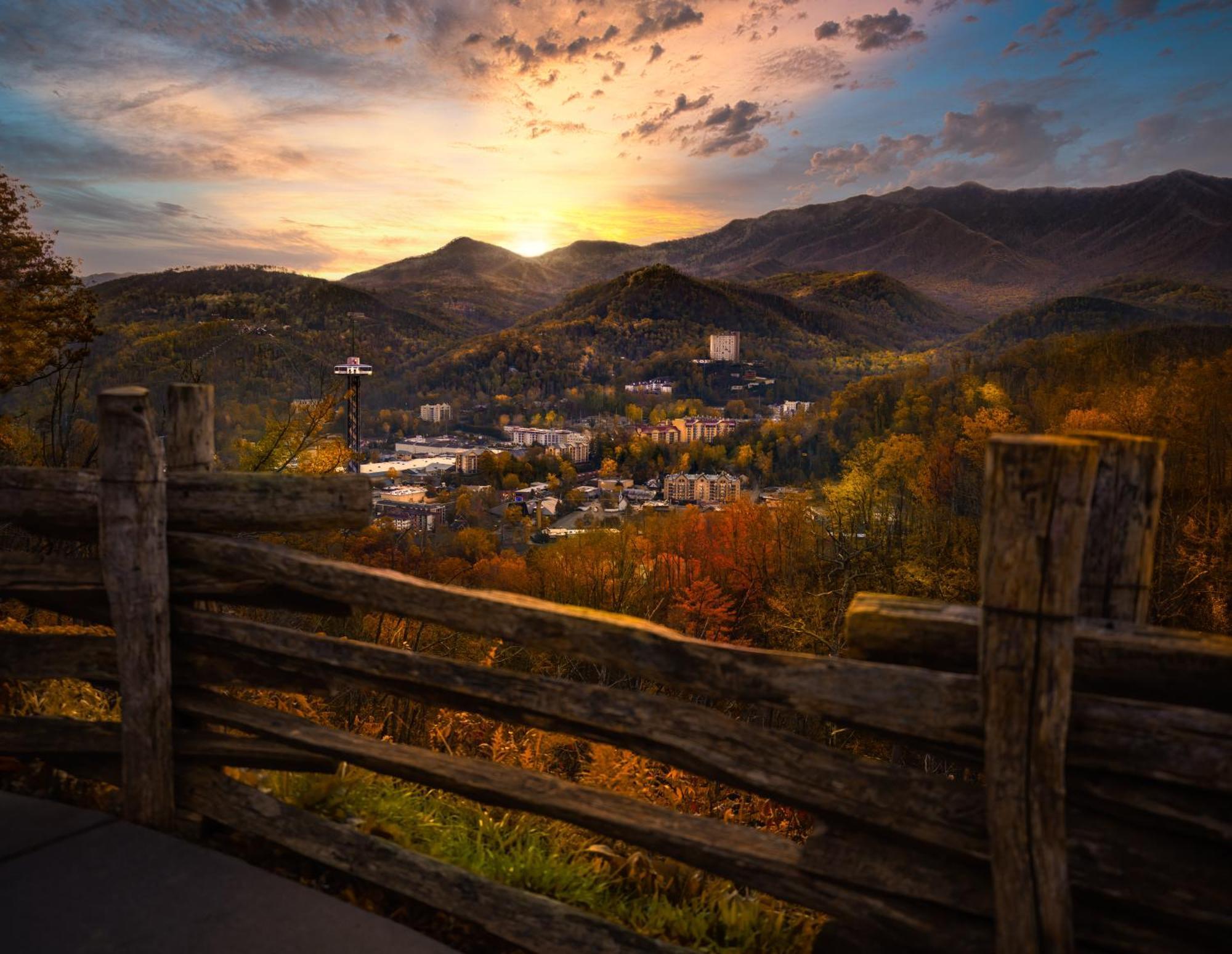 A Higher Calling, 1089 Of Free Area Attraction Tickets For Each Paid Day, Dollywood And More! Pigeon Forge Zewnętrze zdjęcie